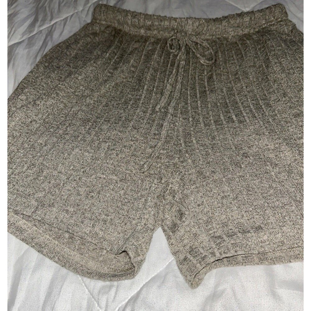 Small Gray Ribbed Lounge Drawstring Shorts With Pockets - Picture 2 of 8